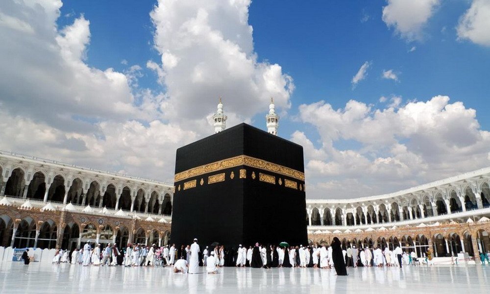 12 Larangan Sebelum dan Saat Berangkat Umrah